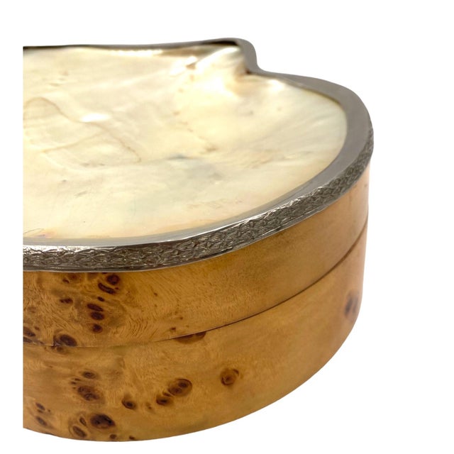 1970s Hollywood Regency Shell and Burl Jewelry Box, Italy 1970s For Sale - Image 5 of 12