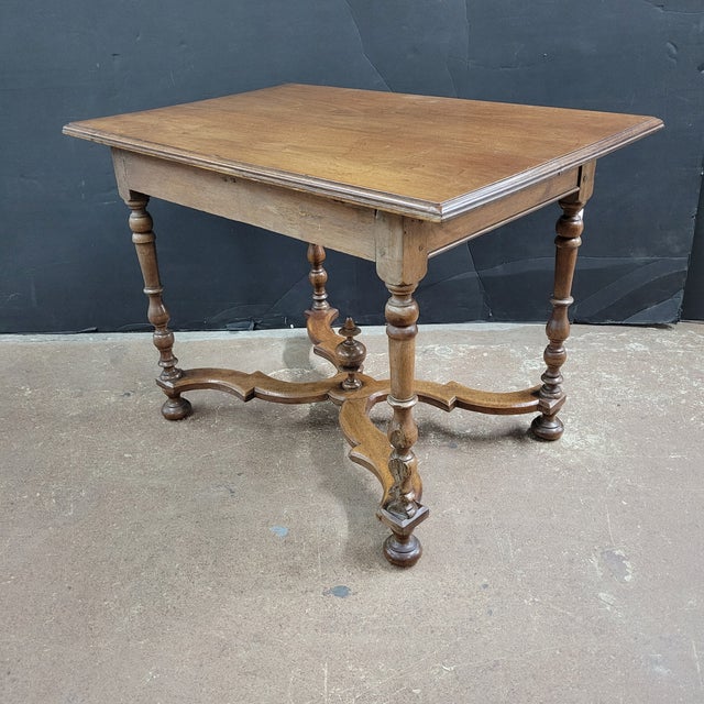 French 19th Century Walnut Side Table With X-Stretcher, Turned Legs & a Drawer For Sale - Image 16 of 18