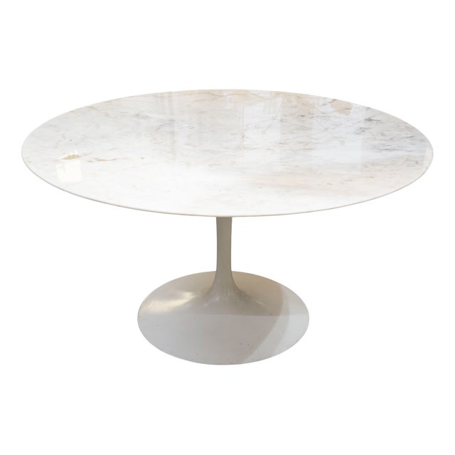 Tulip Table by Eero Saarinen for Knoll International, 1956 For Sale