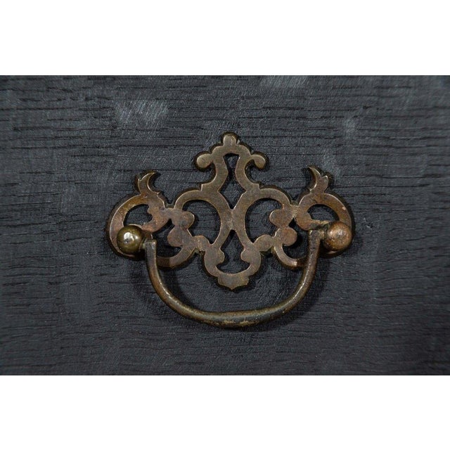 Large English Grain Ebonised Oak Dresser Base, 1870s For Sale - Image 11 of 17