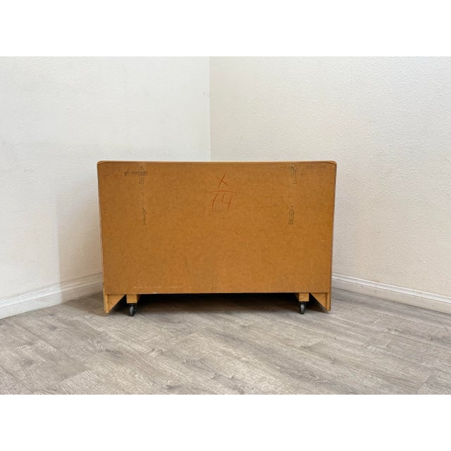 Heywood Wakefield Chest of Drawers For Sale In Los Angeles - Image 6 of 12