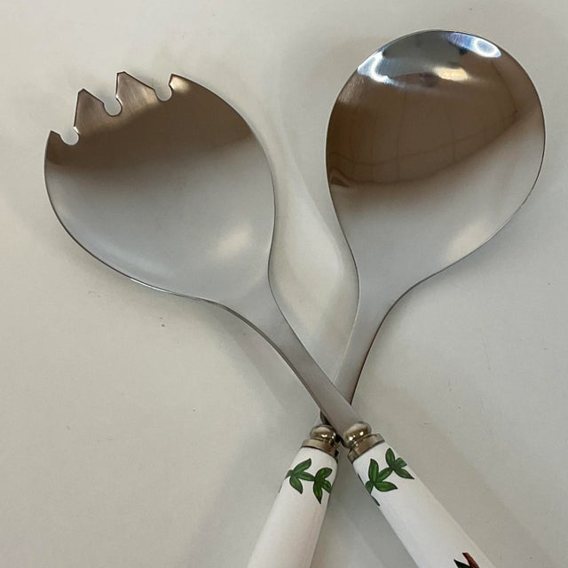 English Vintage Portmeirion Botanical Garden Salad Utensil Fork and Spoon - 2 Piece Set For Sale - Image 3 of 9