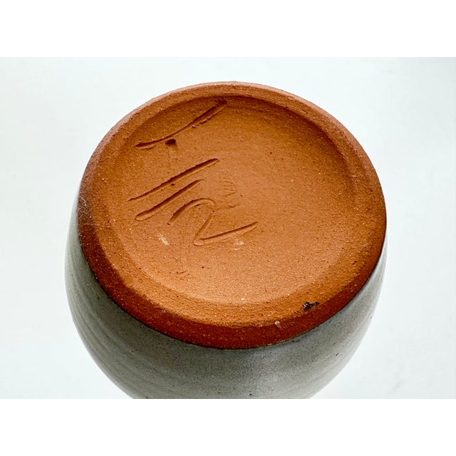 Olive-Grey Studio Ceramic Vase from Töpferhof Römhild, Germany, 1960s For Sale - Image 6 of 12