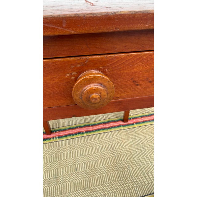 Early 19th Century A Nice Antique Softwood Tapered Leg One Drawer Side Table, Pennsylvania, Circa 1830’s For Sale - Image 5 of 12