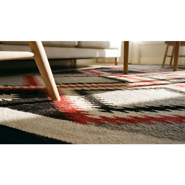1940s Gray Zig Zag Tribal Antique American Navajo Carpet 3'9" X 6' Flatweave Wool Rug For Sale - Image 12 of 14