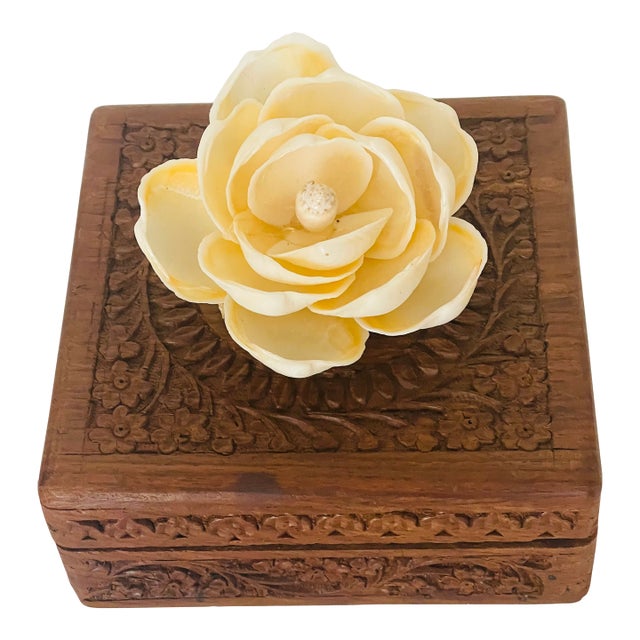 1940s Intricately Carved Tropical Wood Box With Sea Shells Flower For Sale