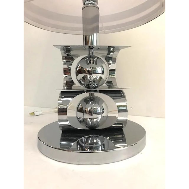 Italian 1970s Sculptural Chrome Table Lamp For Sale - Image 9 of 13