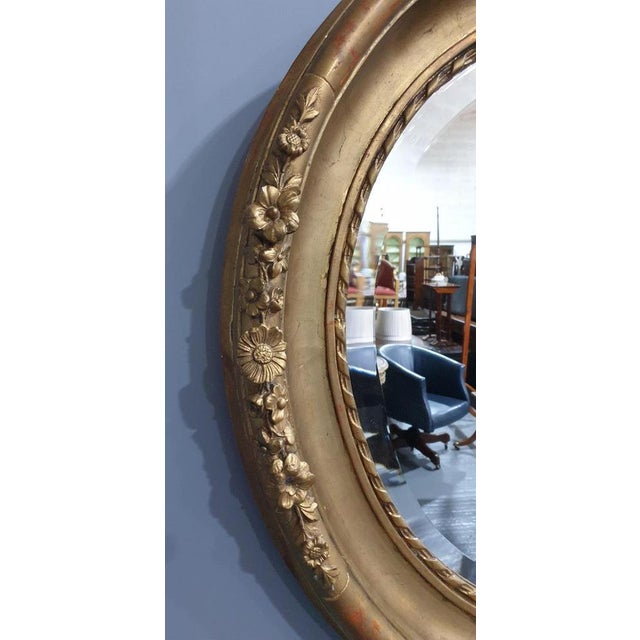 Victorian Oval Gilt Mirror For Sale - Image 4 of 8