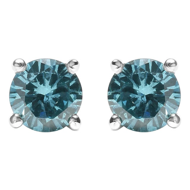14K White Gold 1/2 Cttw Aqua Blue Diamond Screw-Back 4-Prong Classic Stud Earrings For Sale