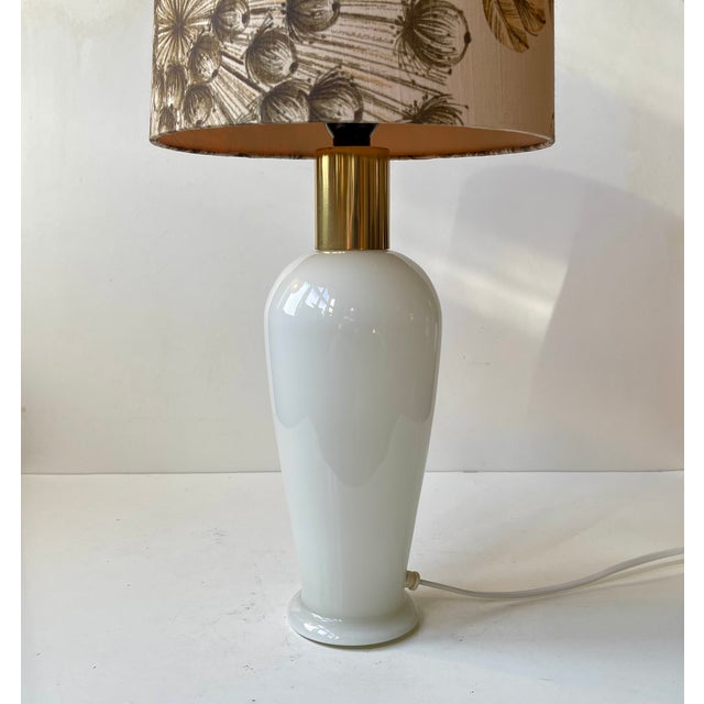 Mid-Century Modern Swedish Modern Table Lamp in the style of Josef Frank, 1970s For Sale - Image 3 of 8