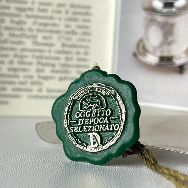 Antique Silver Plated Biscuit Box by James Deakin & Sons, 1890s For Sale - Image 10 of 13