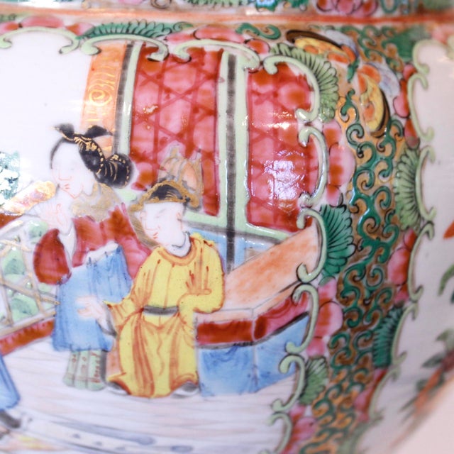 Rose Medallion Chinese Export Porcelain Ku Vase For Sale - Image 9 of 18