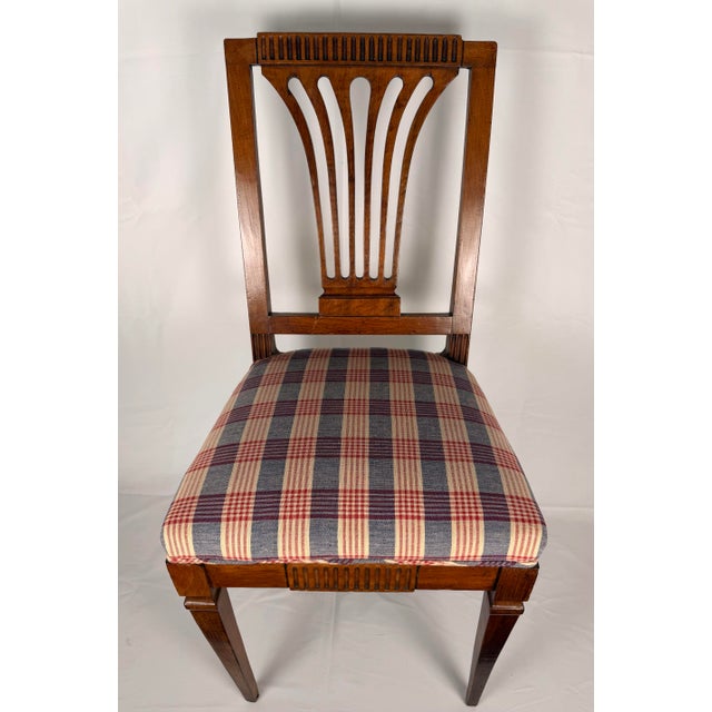 French 19th Century French Directoire Walnut Side Chair With Pierced Fan-Form Back For Sale - Image 3 of 7