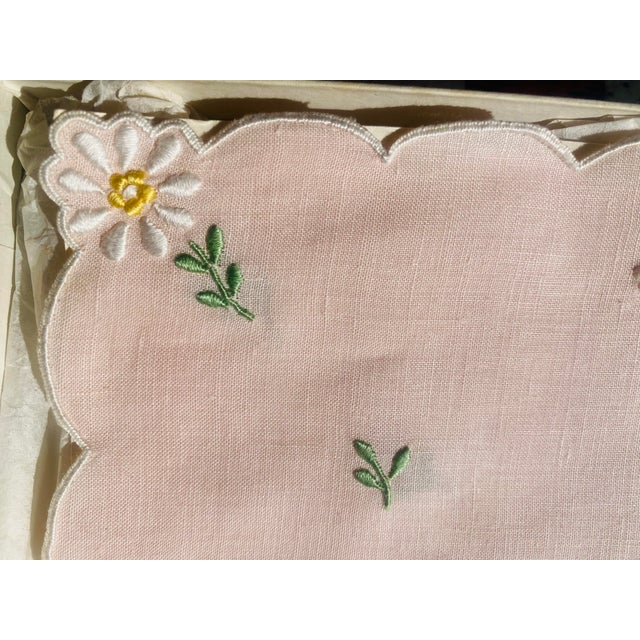 Hollywood Regency Mid 20th Century Madeira Pink Embroidered Linen Placemats and Napkins in Original Box - 4 pcs For Sale - Image 3 of 9