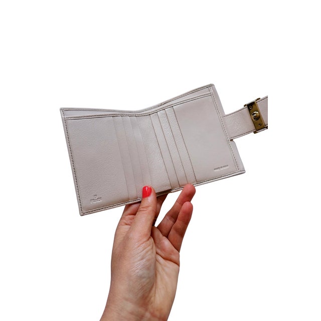 Vintage Fendi Floral Wallet For Sale In San Francisco - Image 6 of 6
