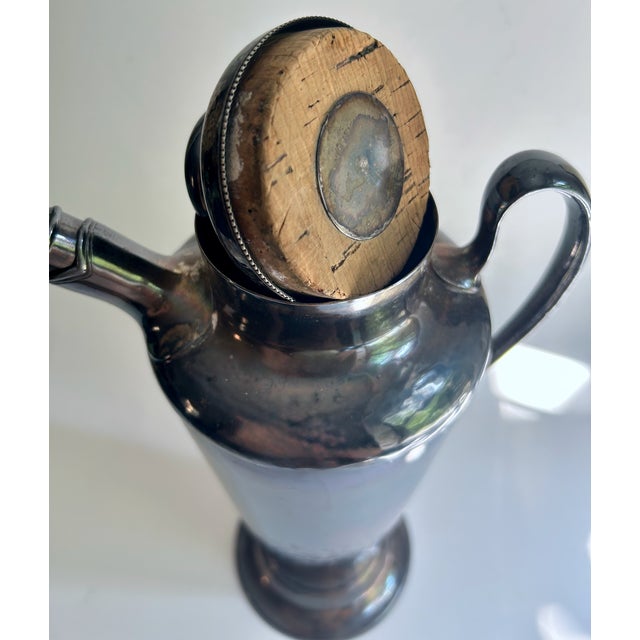 1920s Art Deco Meriden Silver Co. Handled Cocktail Pitcher For Sale - Image 13 of 18