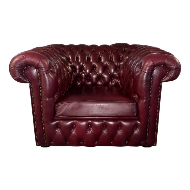 English Chesterfield Armchair in Burgundy Leather, 1980s For Sale