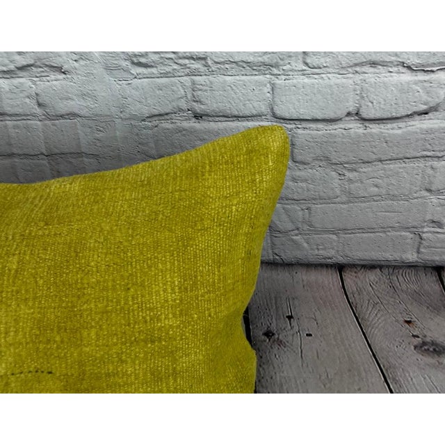 Turkish 16 x 24 Hemp Pillow Turkish Cushion Natural Green Pillow Cushion Cover For Sale - Image 3 of 4