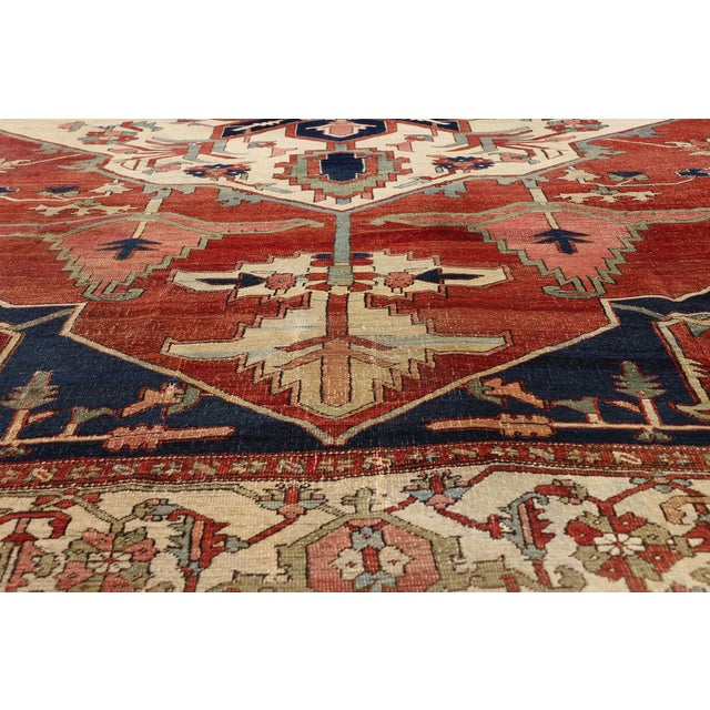 Late 19th Century Late 19th Century Persian Serapi Rug, 09'07 X 13'00 For Sale - Image 5 of 10