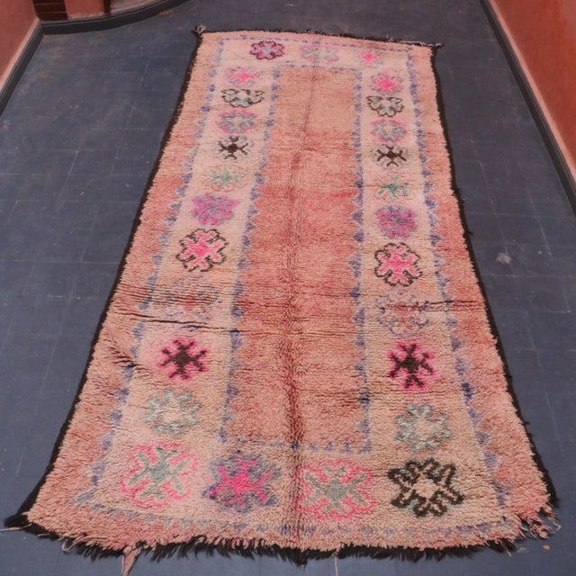 Peach 1980s Handwoven Moroccan Vintage Rug - 5'1" X 10'12" Ft For Sale - Image 8 of 9