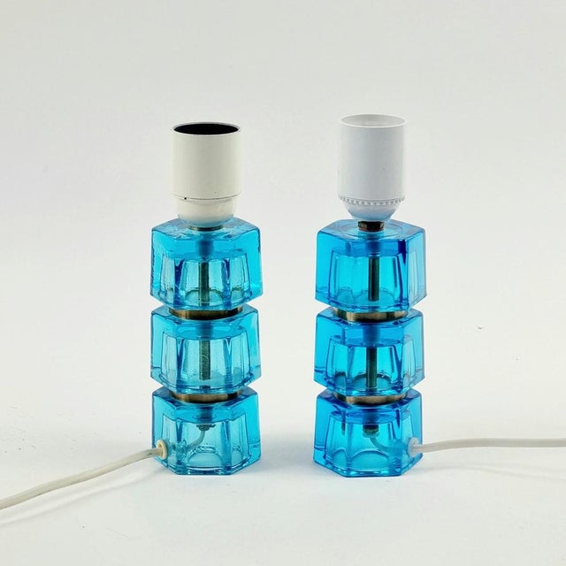 1960s Mid-Century Glass and Brass Bedside Table Lamps attributed to Carl Fagerlund for Orrefors, Sweden, 1960s, Set of 2 For Sale - Image 5 of 9