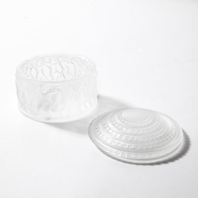 Mid-Century Modernist Crystal Les Enfants Lidded Powder Box Signed Lalique For Sale - Image 15 of 18