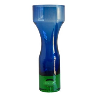 Mid-Century Modern Scandinavian Bright Blue and Emerald Green Glass Vase from Borgström Åseda, Sweden For Sale