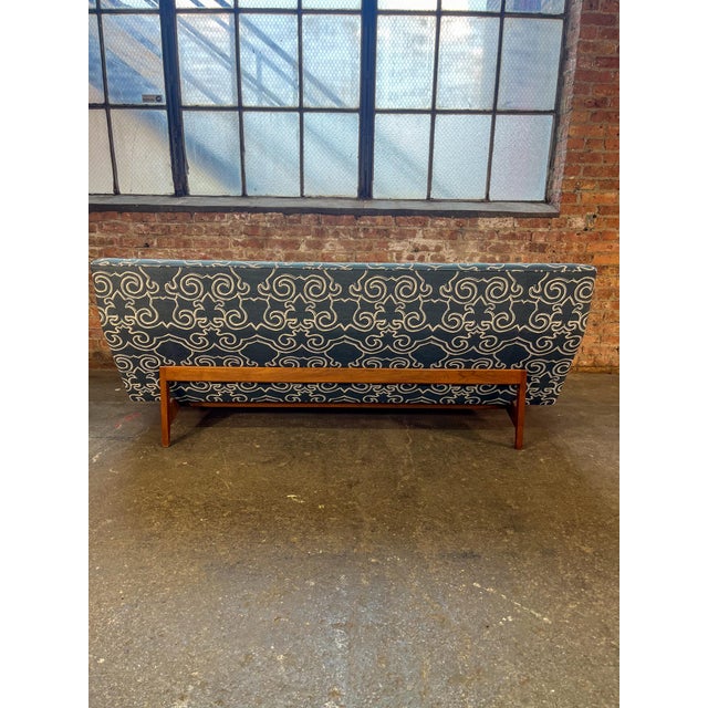 Mid 20th Century Mid 20th Century Model 250 Armless Sofa Attributed to Jen Risom For Sale - Image 5 of 8