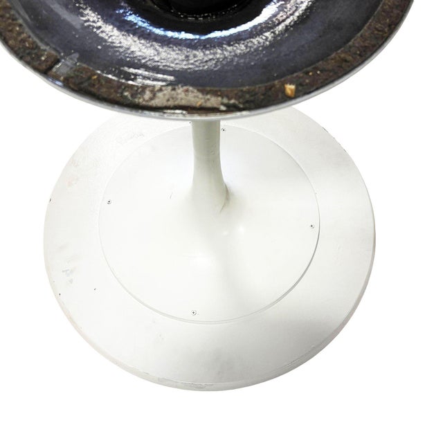 1960s MCM Tall Tulip Side Table Attributed to Eero Saarinen for Knoll W/ Walnut Laminate Top For Sale - Image 4 of 5