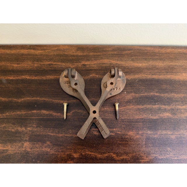 1970s Cast Brass Double Tennis Racket Door Knocker For Sale - Image 10 of 10