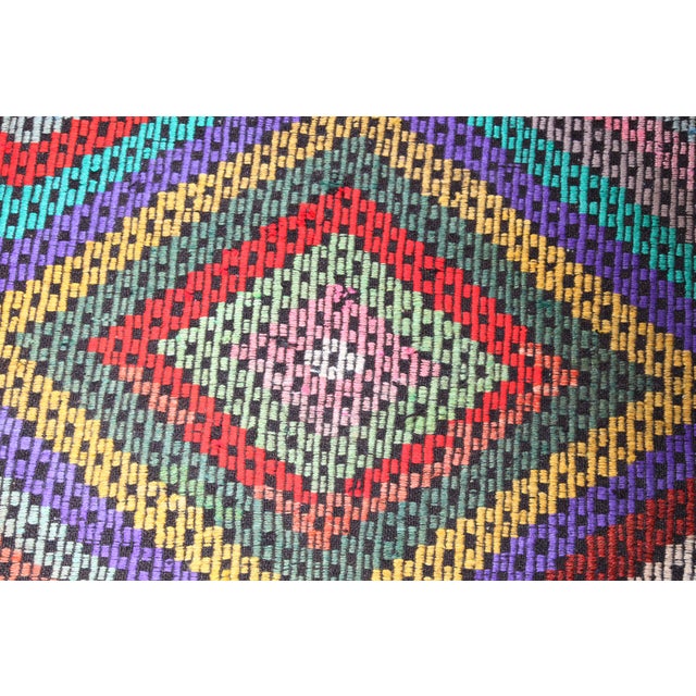 Vintage Turkish Kilim Rug-5’2’x7’7" For Sale - Image 9 of 11
