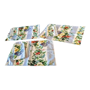 Contemporary Laura Ashley Style 3 Sets Table Mats and Napkins