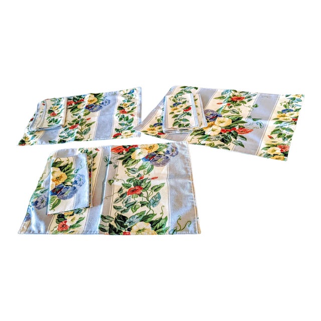 Contemporary Laura Ashley Style 3 Sets Table Mats and Napkins Set For Sale