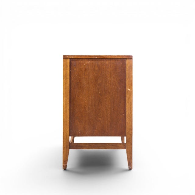 Broyhill Brasilia Mid Century Walnut and Brass Credenza and Hutch For Sale In Chicago - Image 6 of 11