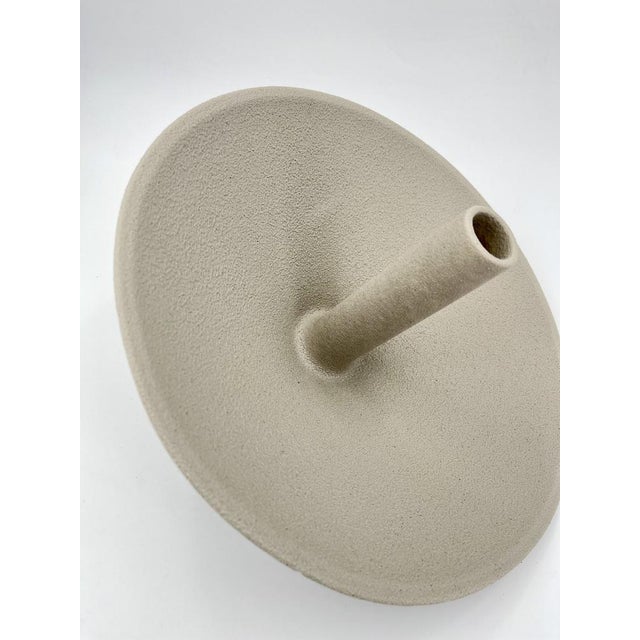 Contemporary Vintage Beige Ceramic Spindle Solifloer Vase by Lineasette, Italy, 1980s For Sale - Image 3 of 11