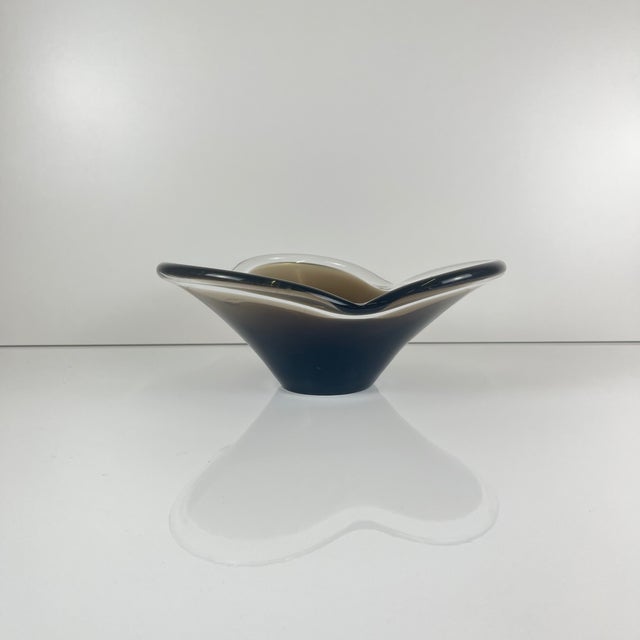 Free-Form Blown Smoked Glass Bowl, 1970 For Sale - Image 3 of 9