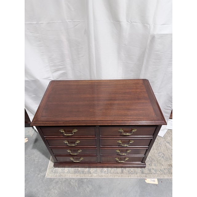 Traditional Late 20th Century Sligh Mahogany Traditional File Cabinet Chest For Sale - Image 3 of 10