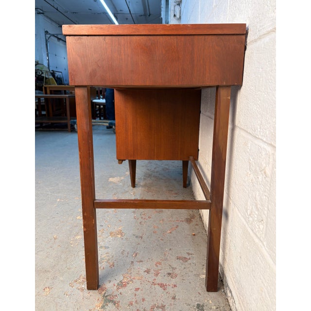 Mid-Century Walnut and Formica Top Writing Desk For Sale In New York - Image 6 of 14
