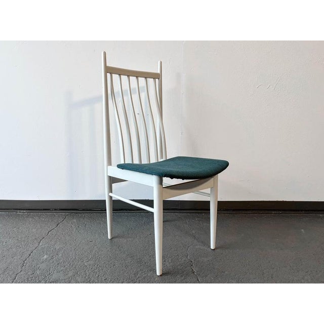 Set of Vintage Wood Rung Chairs For Sale - Image 12 of 18