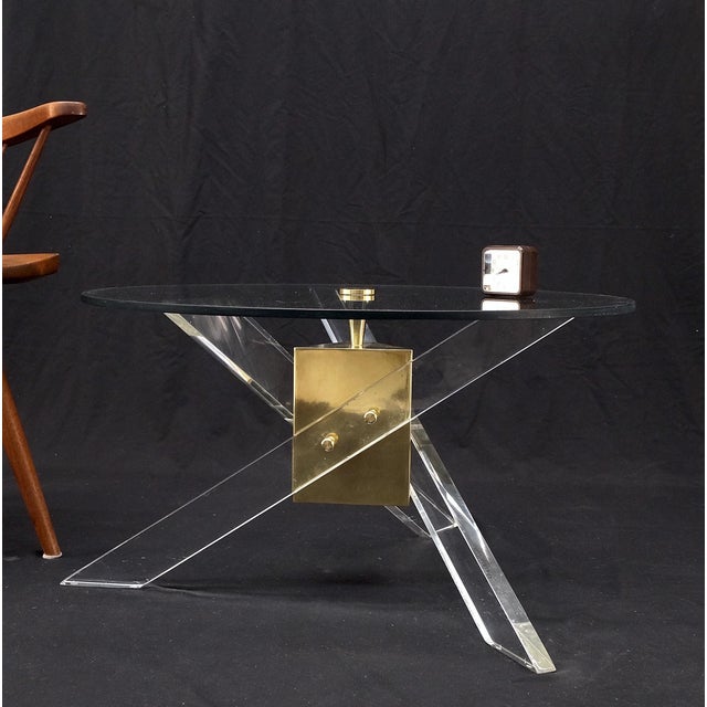 Metal Brass & Lucite Round Glass Top Coffee Occasional Table Clean! For Sale - Image 7 of 16