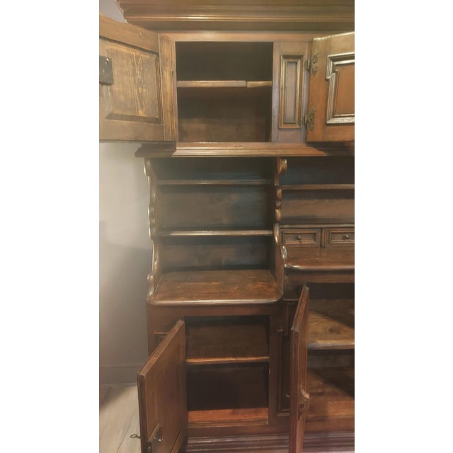 18th-Century Swiss Alpine Two-Piece Oak Hutch — Hand-Crafted by Artisan Farmers, Winter Workshop Piece For Sale In Raleigh - Image 6 of 16