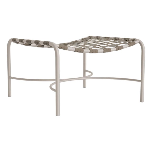 Brown Jordan Kantan Aluminum Suncloth Ottoman, Dove frame with Mica fabric For Sale