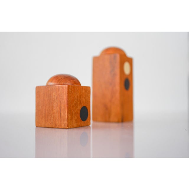 Mid-Century Modern Mid-Century Modern Danish Teak Salt and Pepper Shaker Set, Set of 2 For Sale - Image 3 of 15