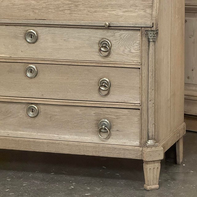 18th Century Dutch Neoclassical Stripped Oak Secretary ~ Bookcase For Sale - Image 16 of 18