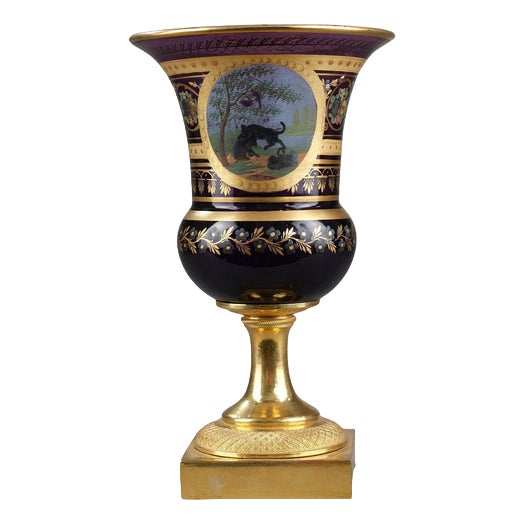 Opaline Medicis Vase in the style of La Fontaine, 1820 For Sale