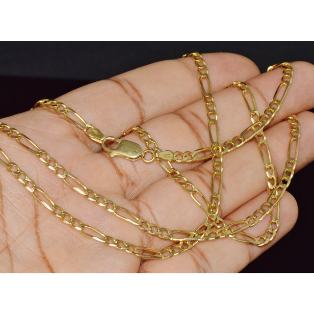 Metal Late 20th Century Italian Solid 18k Yellow Gold 30-Inch Figaro Chain Necklace by Olimpia Catene For Sale - Image 7 of 11