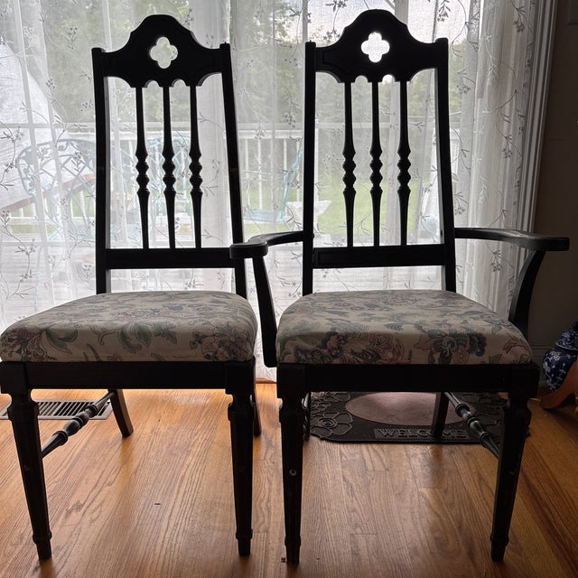 Beautiful Antique Holman Manufacturing Co. Chairs Beautiful pair of antique chairs made by Holman Manufacturing Co.,...