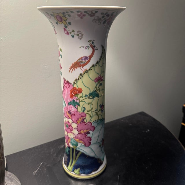 Pink Vintage Mottahedeh/Vista Alegre Tobacco Leaf Porcelain Trumpet Vase - 11 Inch For Sale - Image 8 of 9