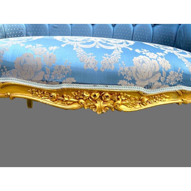 Wood 1950s French Louis XVI Blue Damask Gold Beech Settee For Sale - Image 7 of 12