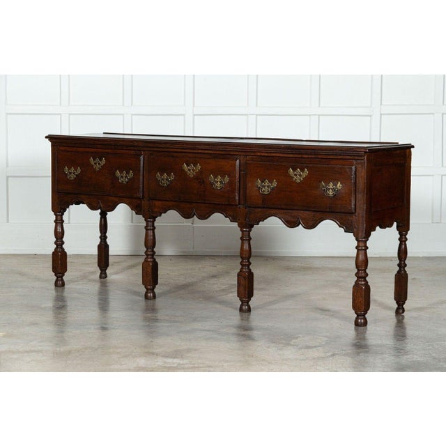 Large 18th Century English Oak Dresser, 1780s For Sale - Image 4 of 17